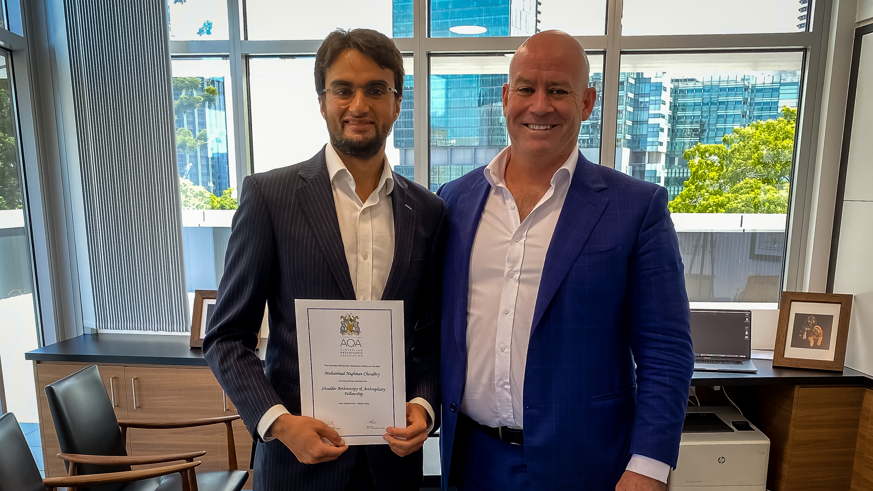 Dr Choudhry Completes Fellowship Shoulder Clinic